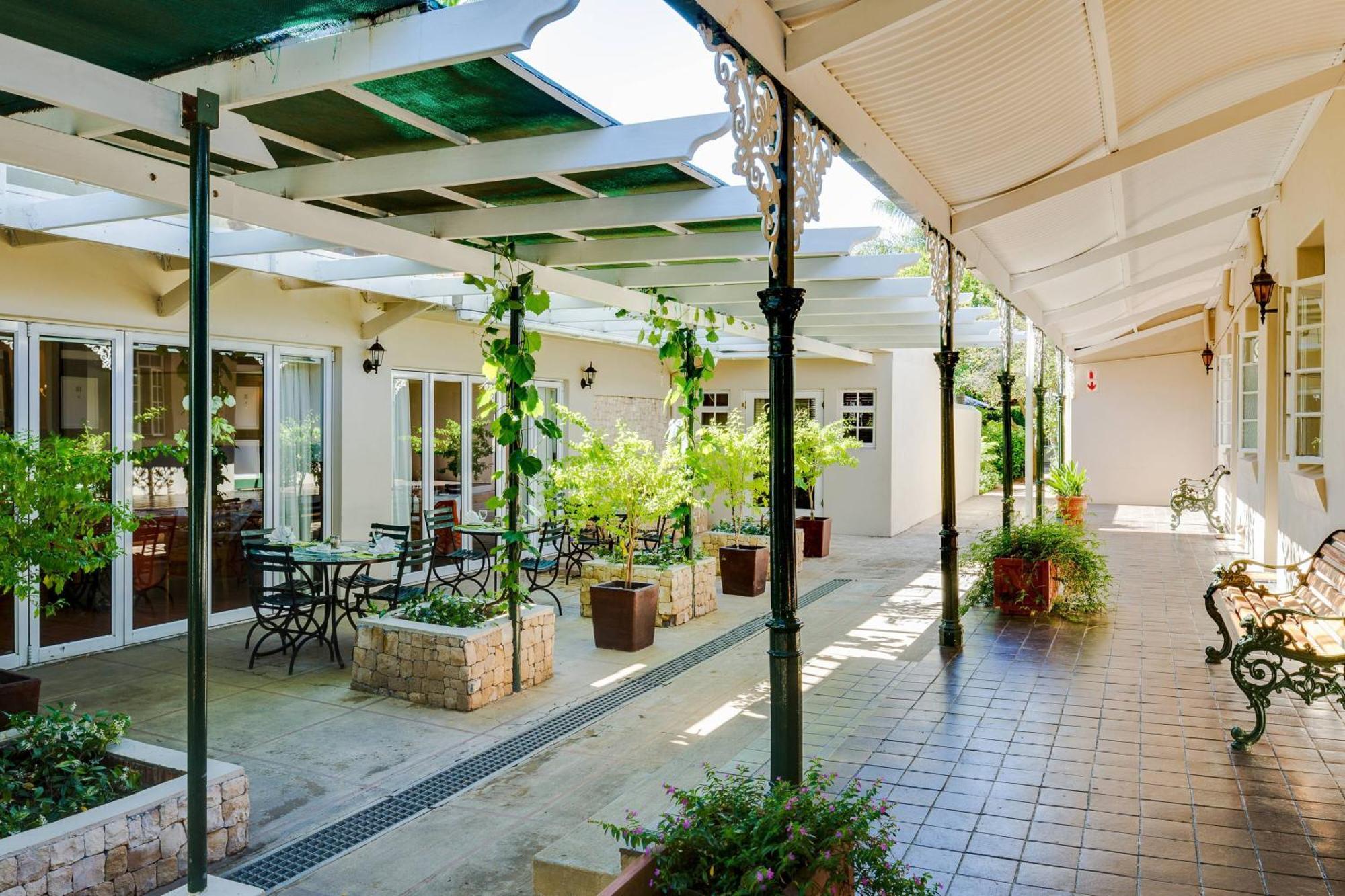 Protea Hotel by Marriott Dorpshuis&Spa Stellenbosch Exterior foto